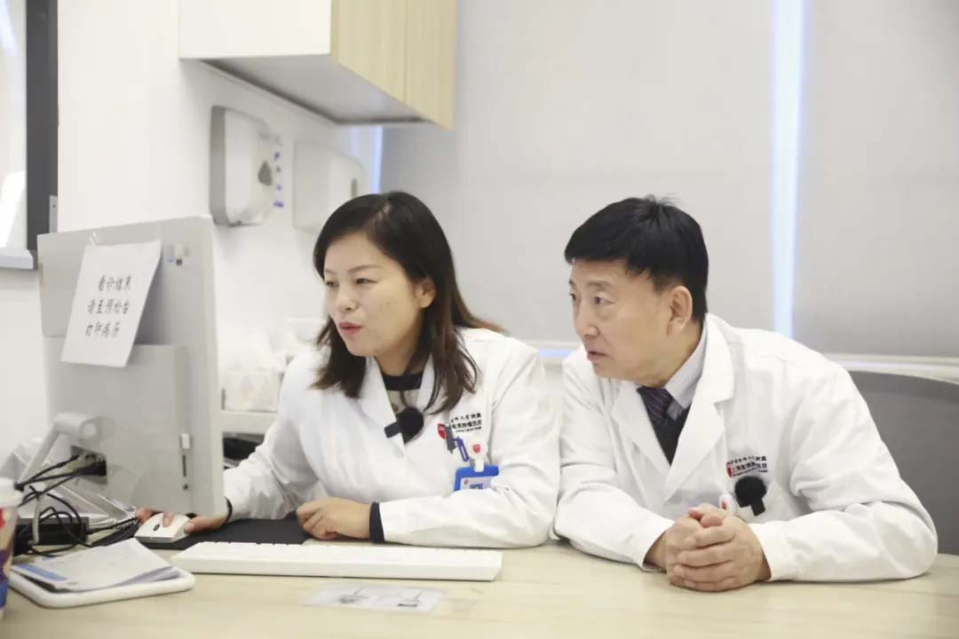 仁心铸医魂，精术护生命—秦叔逵教授领航肝胆胰肿瘤中心，为患者点亮抗癌希望